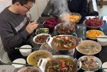 除夕夜的欢乐趣事（家庭团聚，欢笑连连，共度佳节，幸福无限）