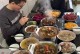 除夕夜的欢乐趣事（家庭团聚，欢笑连连，共度佳节，幸福无限）