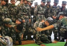 向前冲！（以青春为武器，追寻梦想的道路上一路狂奔）
