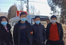 病毒无情，人心温暖（一位老人的坚持，一个孤儿的成长，一次团结协作）