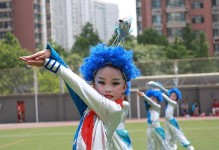 梦想与现实的碰撞（梦想与现实的碰撞）
