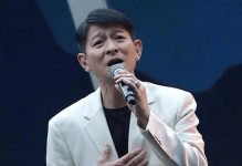 执迷不悟的追随者（崇拜与疯狂的界限）