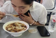 追寻自我，忐忑不安（她失去了自我，却在追回自我的路上越来越忐忑不安）